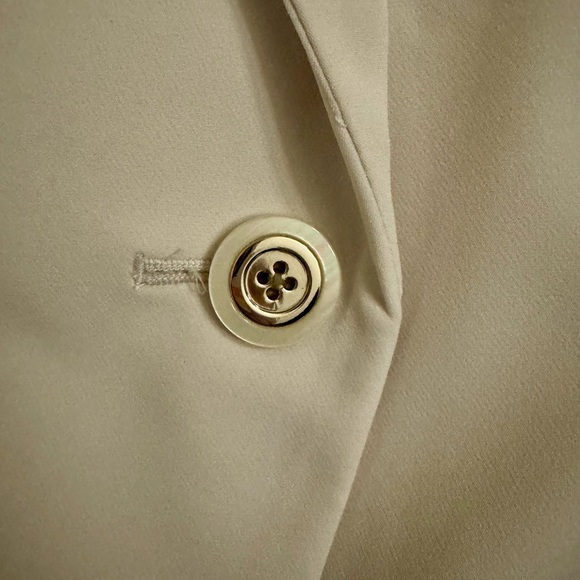 WHBM Office Siren Cream Blazer Suit Jacket NWT - Picture 5 of 9